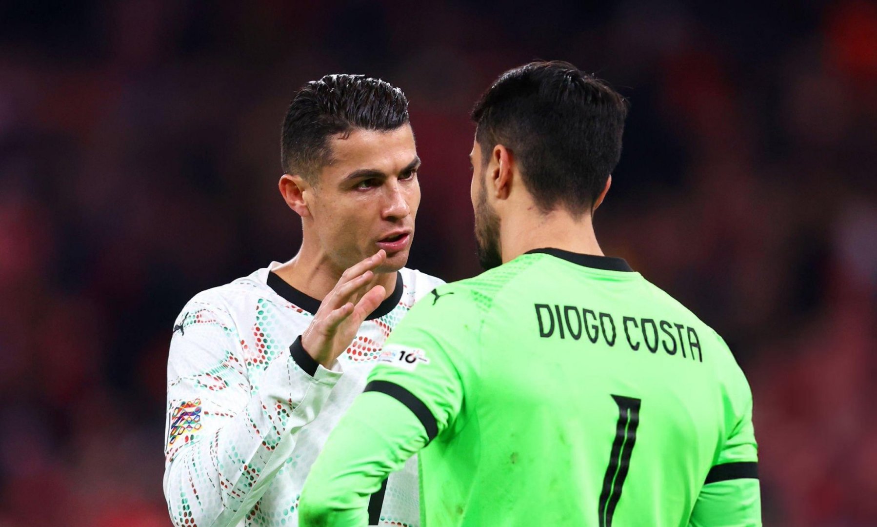 欧洲足坛巨头碰撞,强强交锋引期待 欧洲足坛巨头碰撞,强强交锋引期待