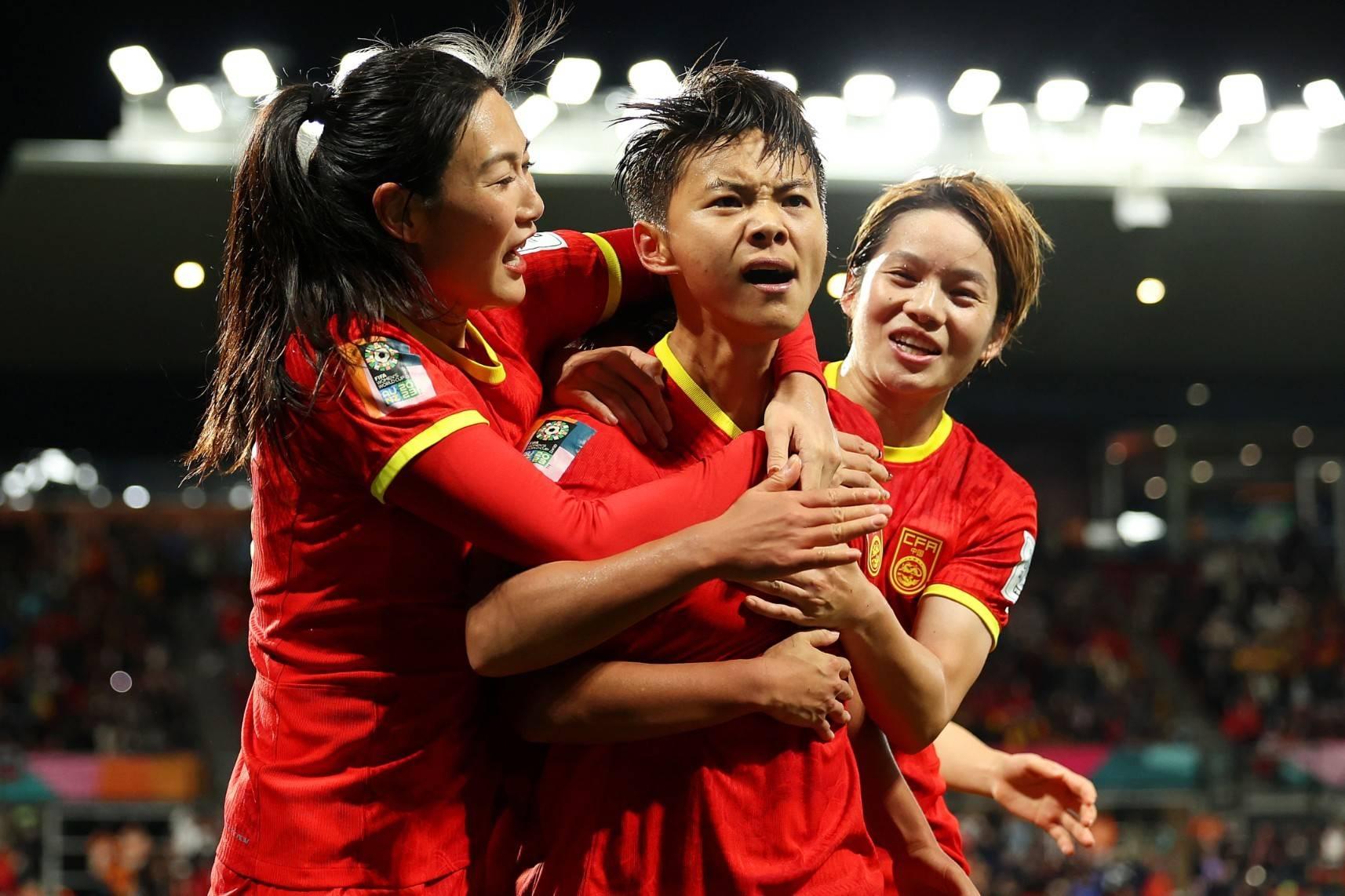 关于中国女足一战成名,夺取胜利的信息 关于中国女足一战成名,夺取胜利的信息