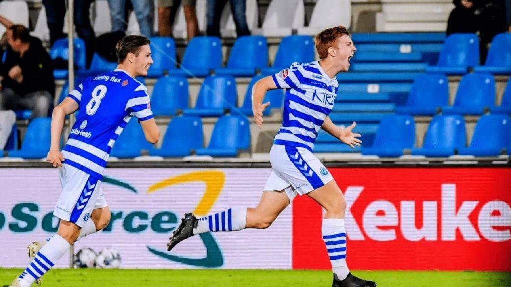 萨索洛球员受伤离场,对球队影响较大的简单介绍 萨索洛球员受伤离场,对球队影响较大的简单介绍