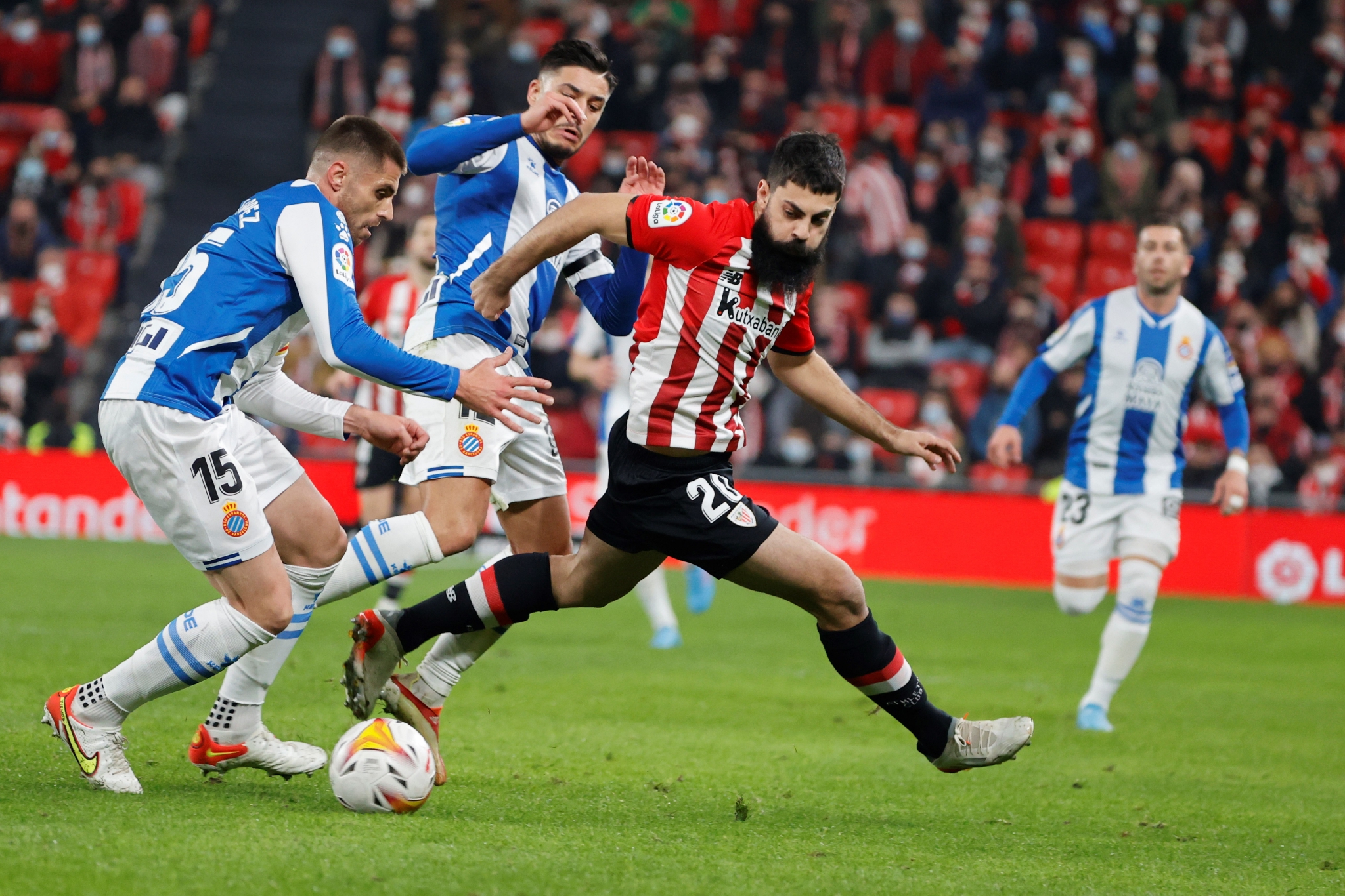 开云体育官方网站-瓦伦西亚与毕尔巴鄂竞技的比拼