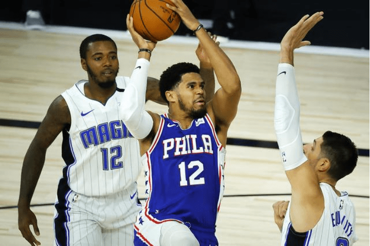 开云下载-沃特福德主场告捷，全队发挥出色赢得胜利