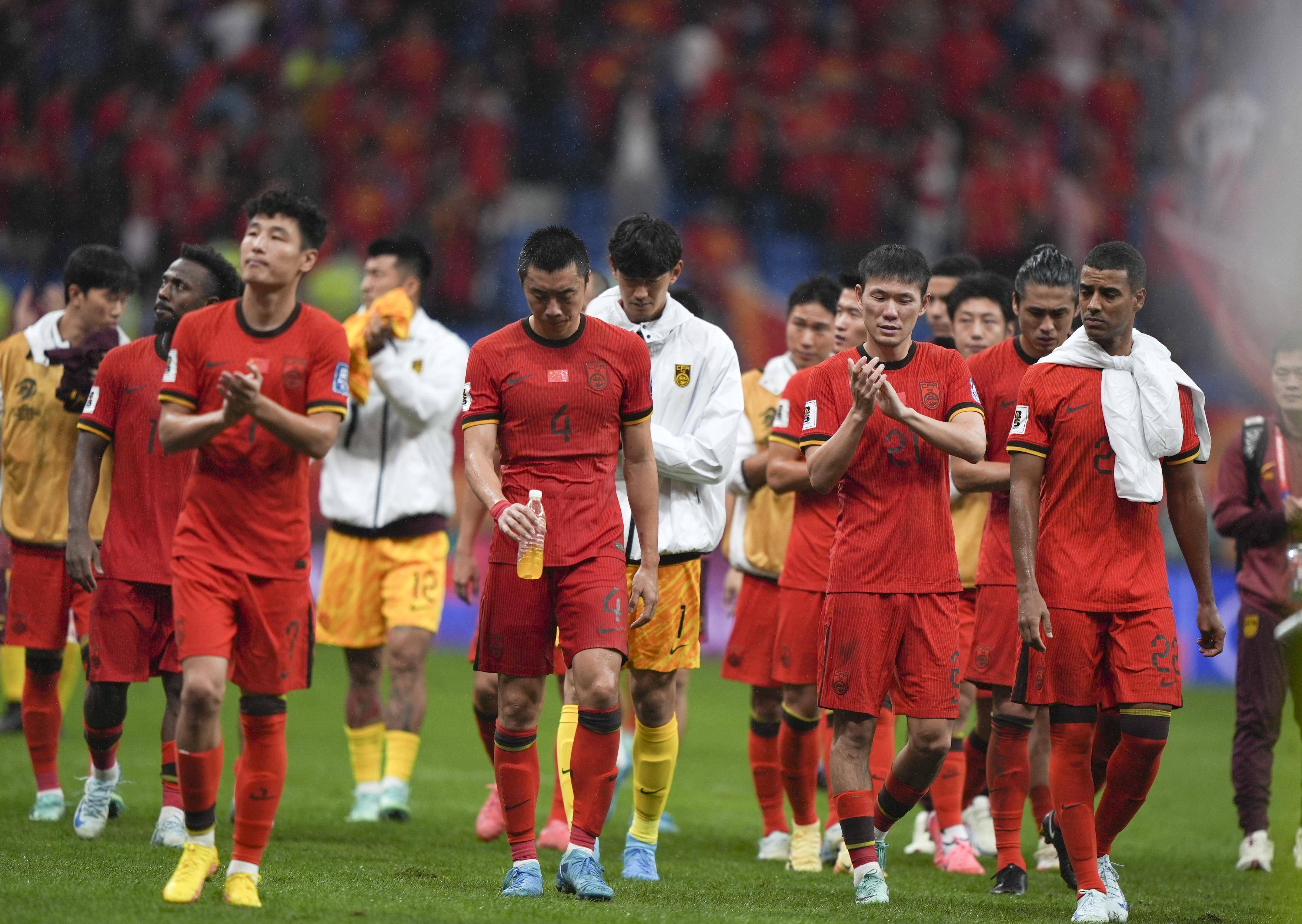 国内足球联赛实力对比,赛场战况激烈 国内足球联赛实力对比,赛场战况激烈