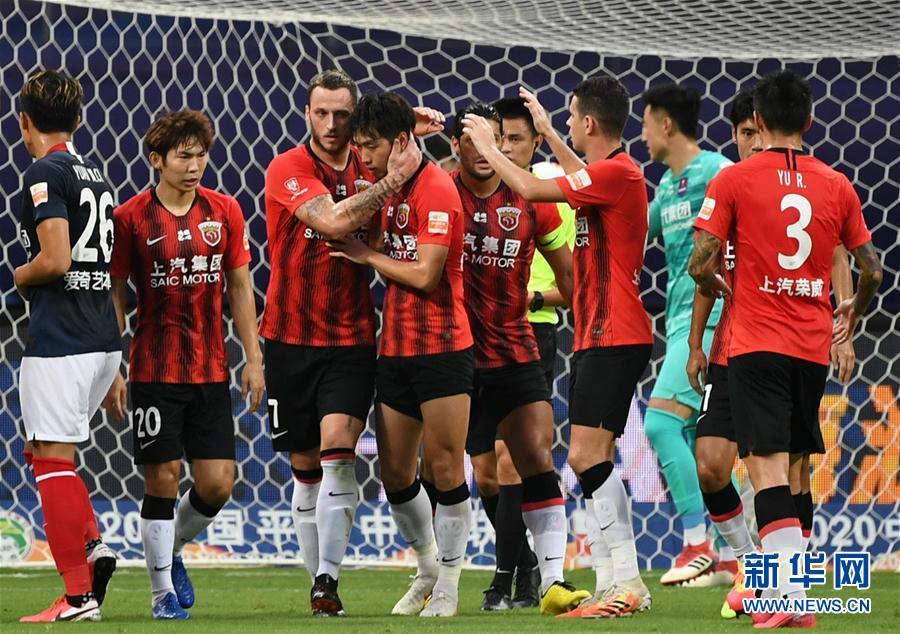 上港胜建业，中超领先集团再添壮实