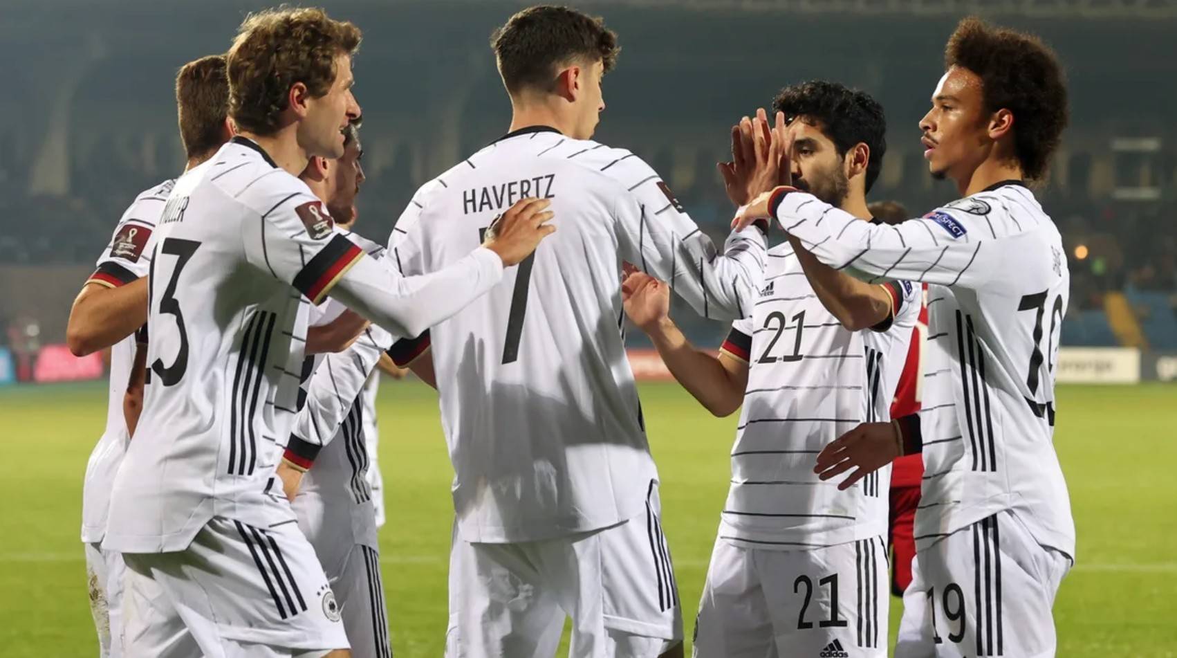 关于热刺负于西汉姆联,连胜势头被打断的信息 关于热刺负于西汉姆联,连胜势头被打断的信息