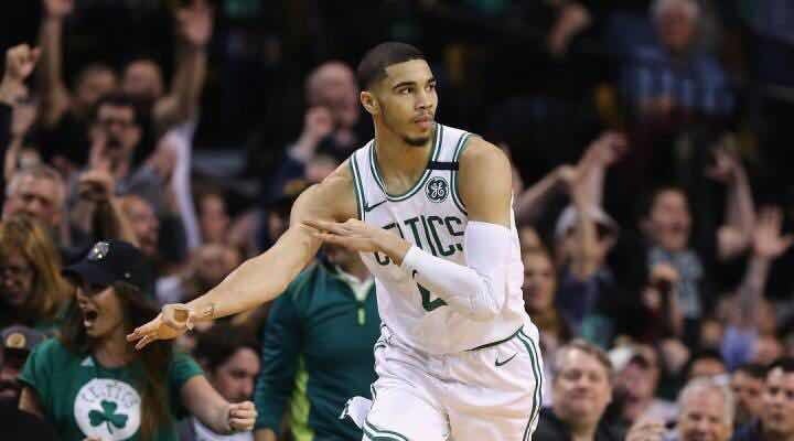 包含尼克斯横扫四川队，塔图姆高光表现的词条