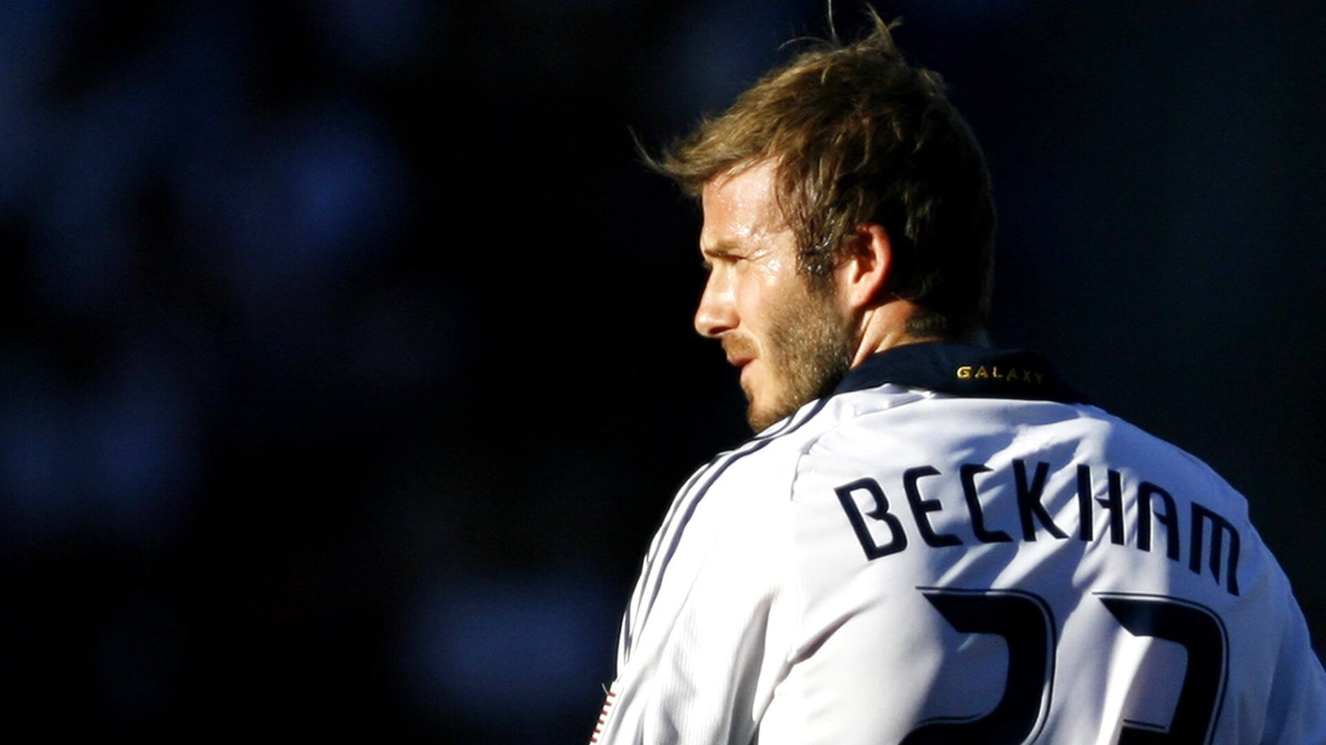 神奈川的风吹过维也纳，当日本队掀翻巨人，波尔一球惊起老将惊雷